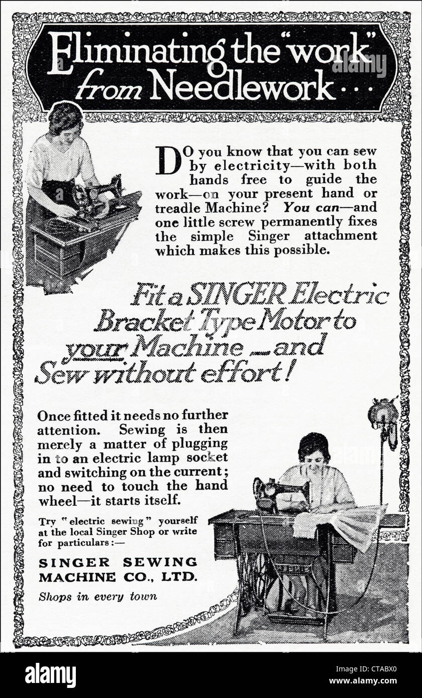 Original 1920s vintage print advertisement from English consumer magazine advertising electric SINGER SEWING MACHINES Stock Photo