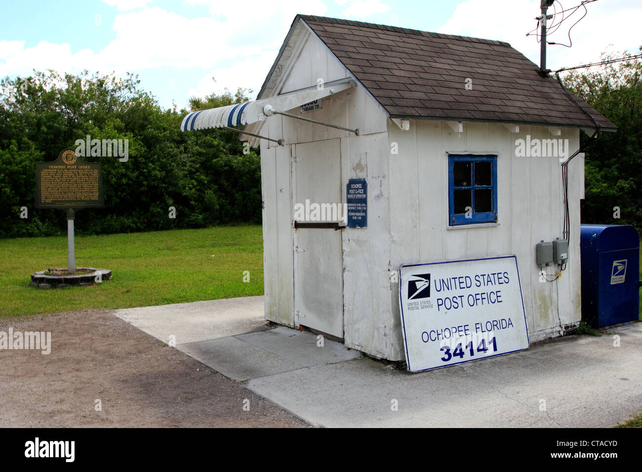 Smallest post office hires stock photography and images Alamy