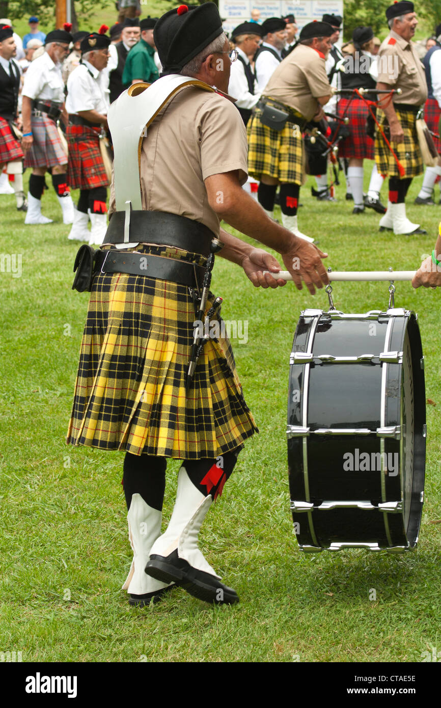 Scottish drum hires stock photography and images Alamy
