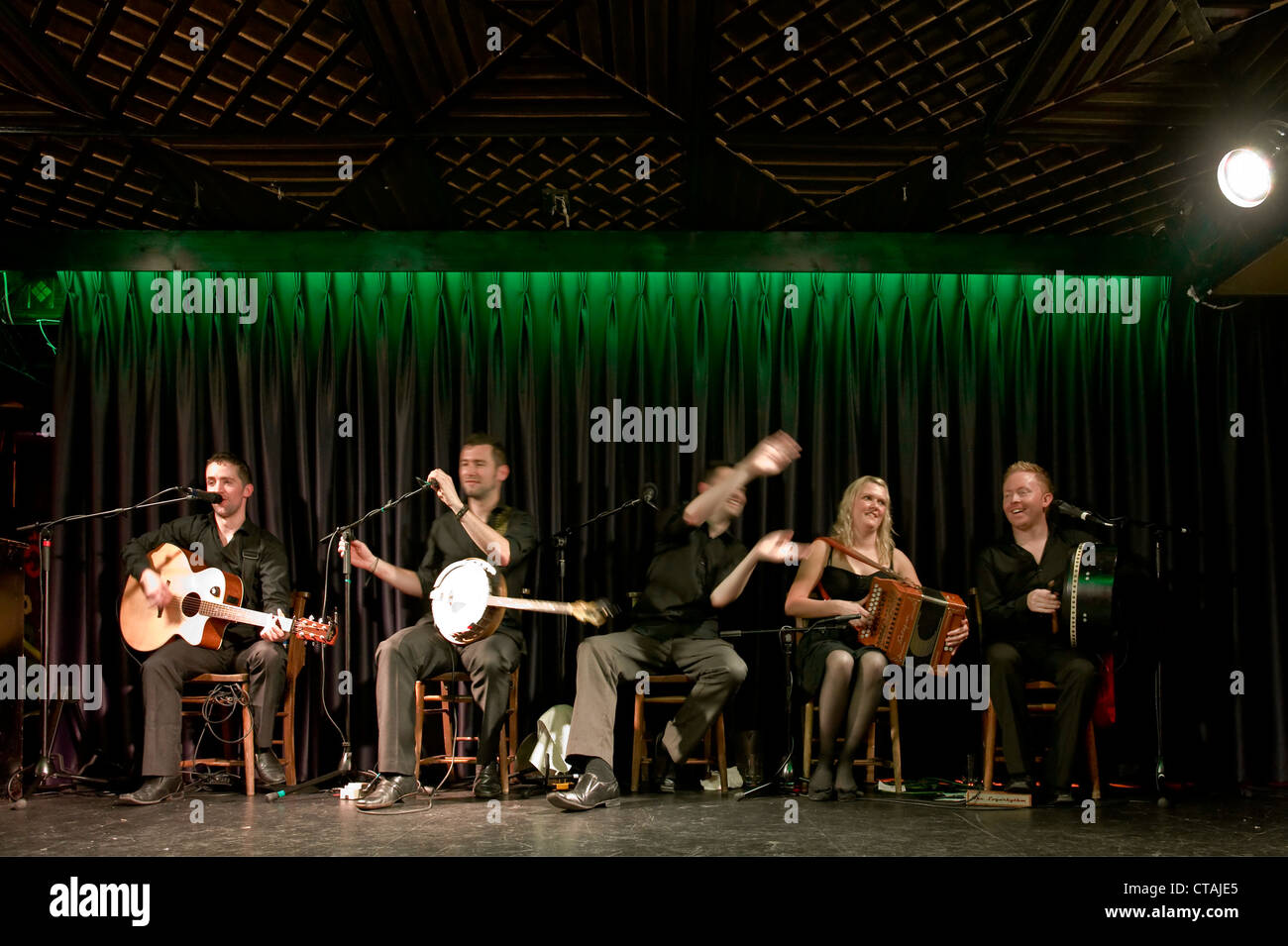 'Púca' a traditional Irish music band group playing at the Arlington Hotel, Dublin. Stock Photo