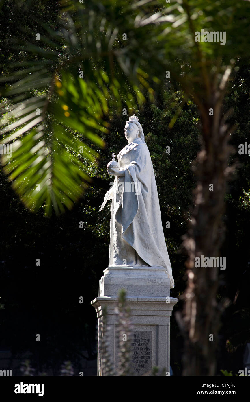 Statue of Queen Victoria infront of the parliament, Cape Town, Western