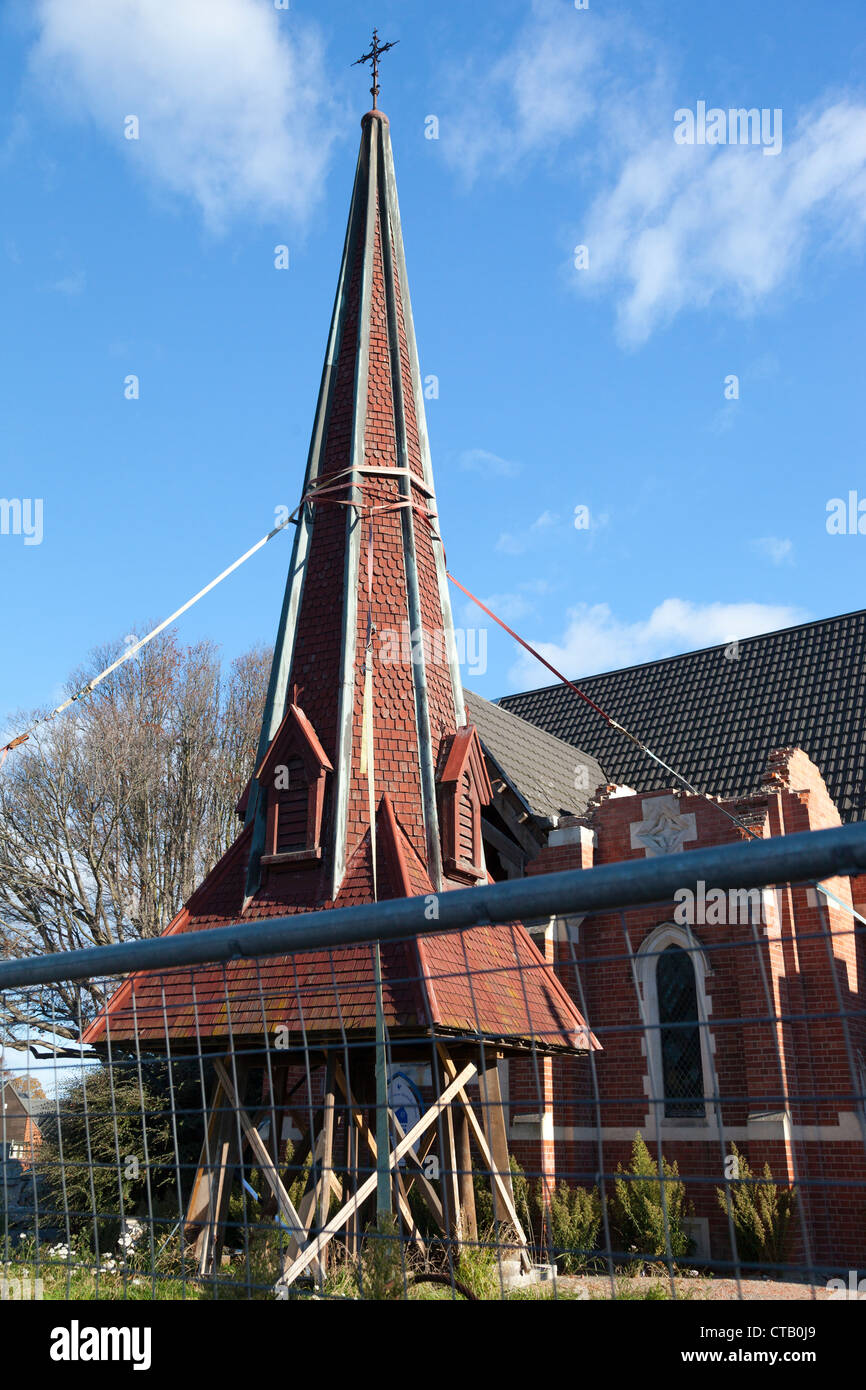 Post-quake Christchurch, New Zealand - abandoned church on Victoria Street with mislaid steeple 2 Stock Photo