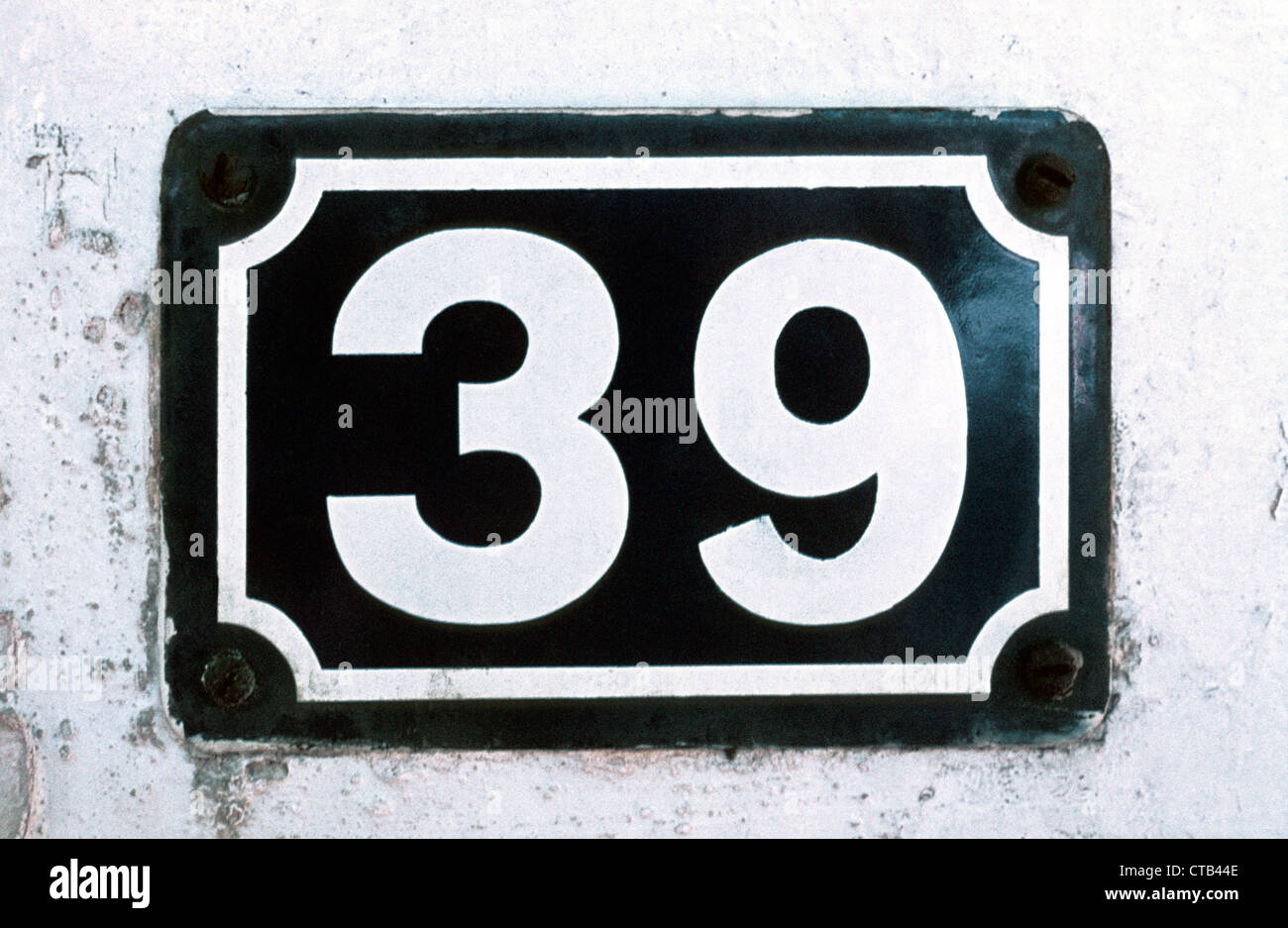 39