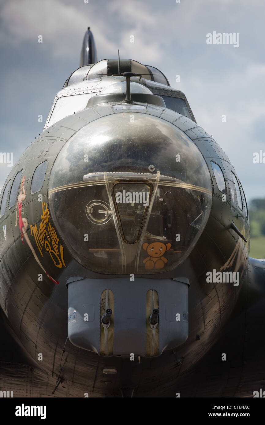 Sally B Painted B52 Flying Fortress At The Imperial War Museums Duxford ...