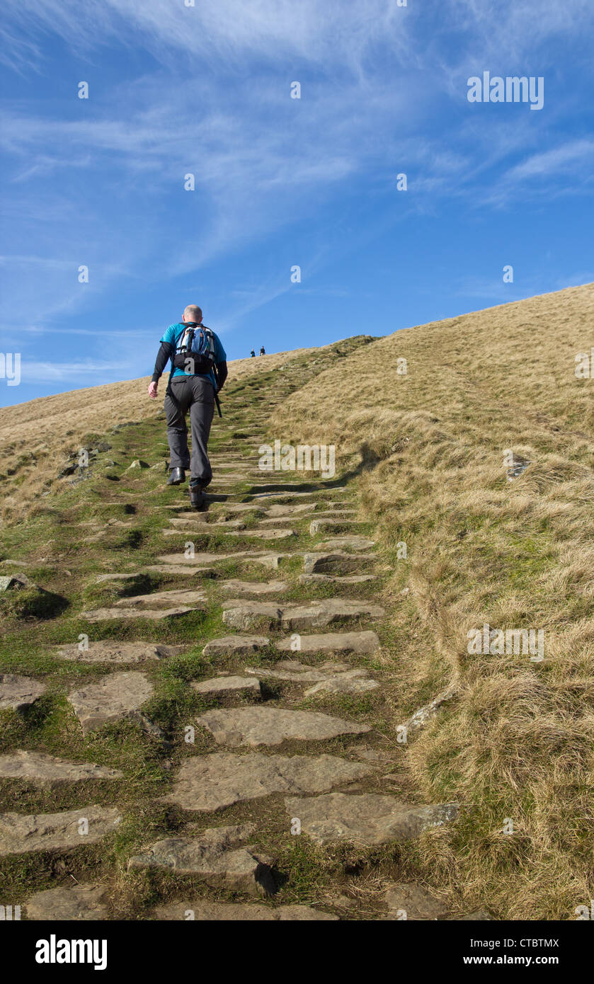 Hiking up hills hires stock photography and images Alamy