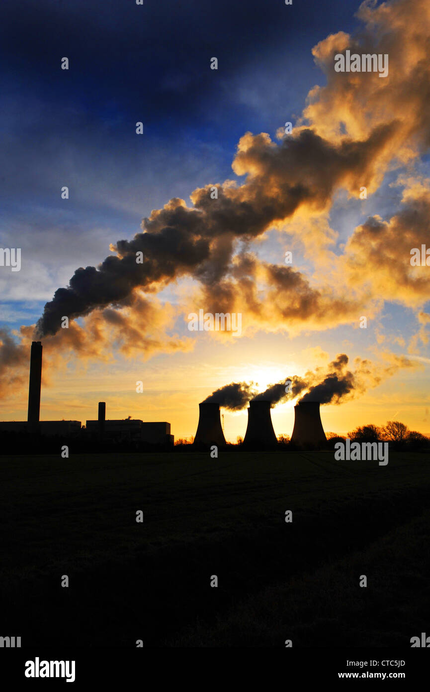 Sunrise at Drax Coal Fired Power Station, North Yorkshire UK Stock Photo