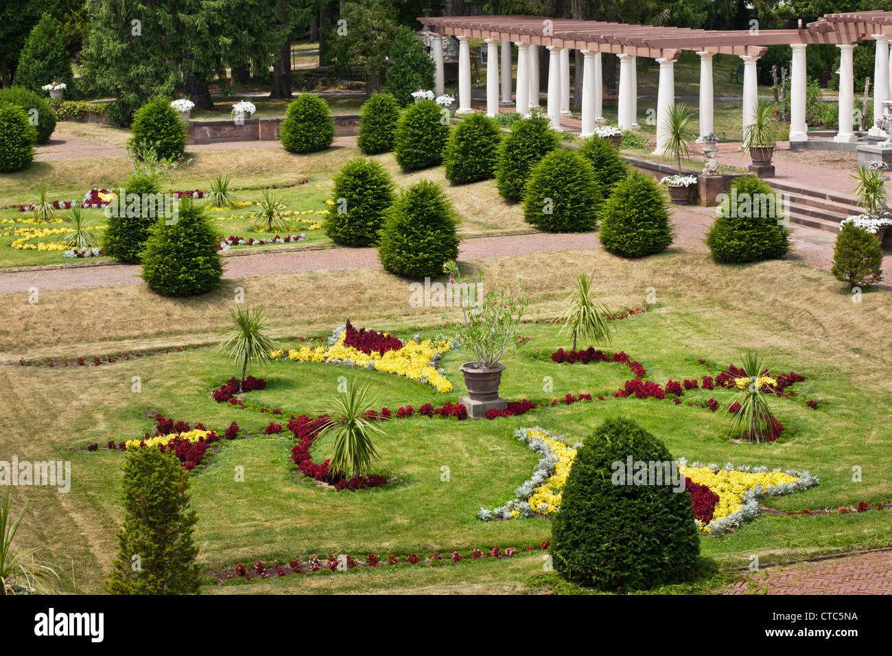 Sonnenberg Gardens and Mansion, State Historic Park in Canandaigua, New York Stock Photo Alamy