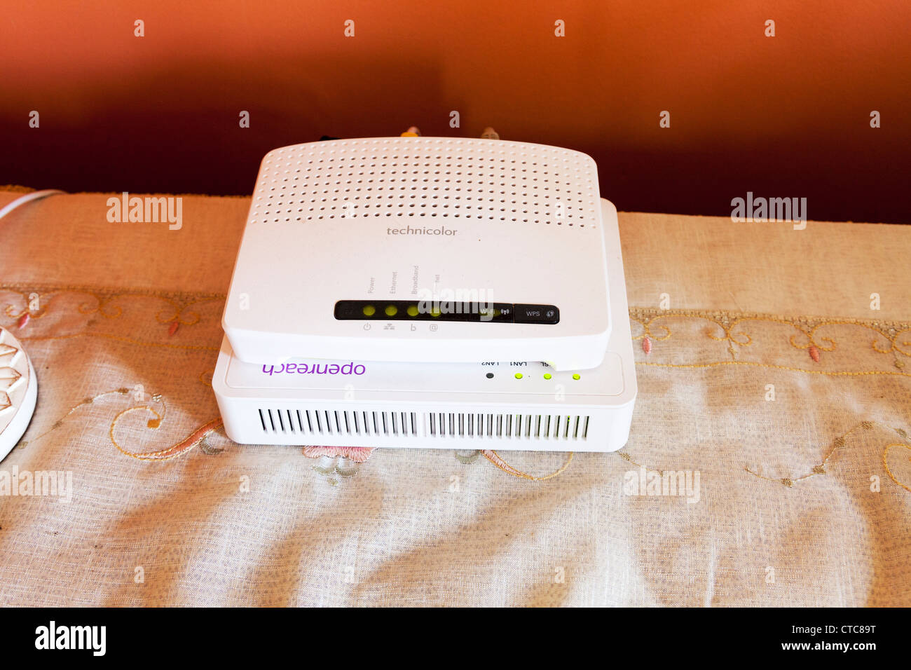 exaggerate Feud housing Fiber modem hi-res stock photography and images - Alamy