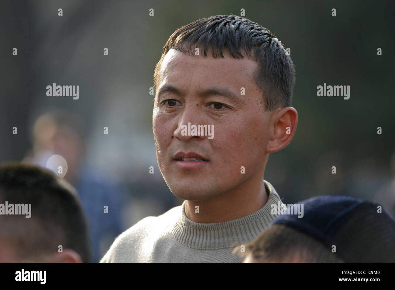 Barcha porno onlayn telekanallar Devorga qarshi it tarzi porno