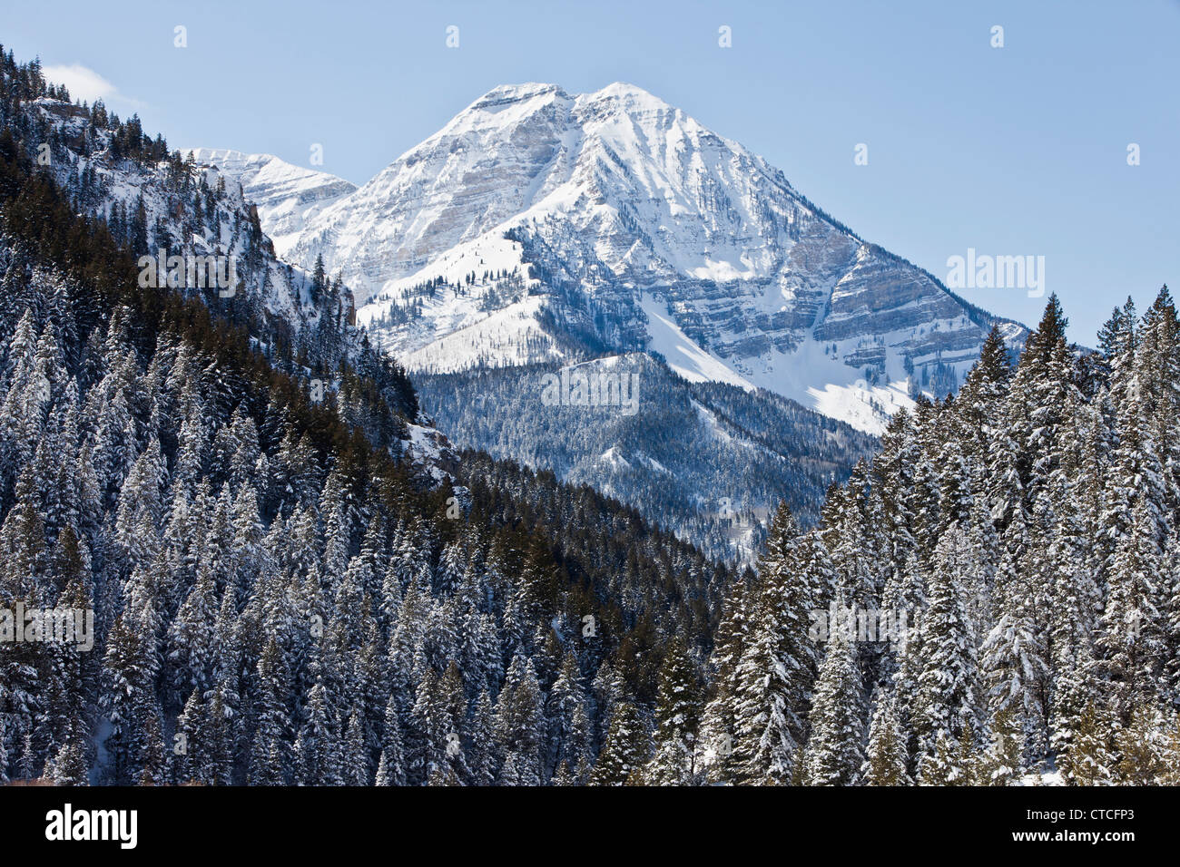 Snow covered mountain and valley Stock Photo - Alamy