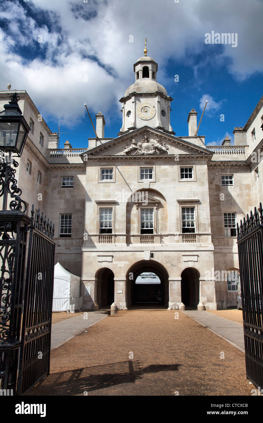 Horse guards whitehall clock hires stock photography and images Alamy