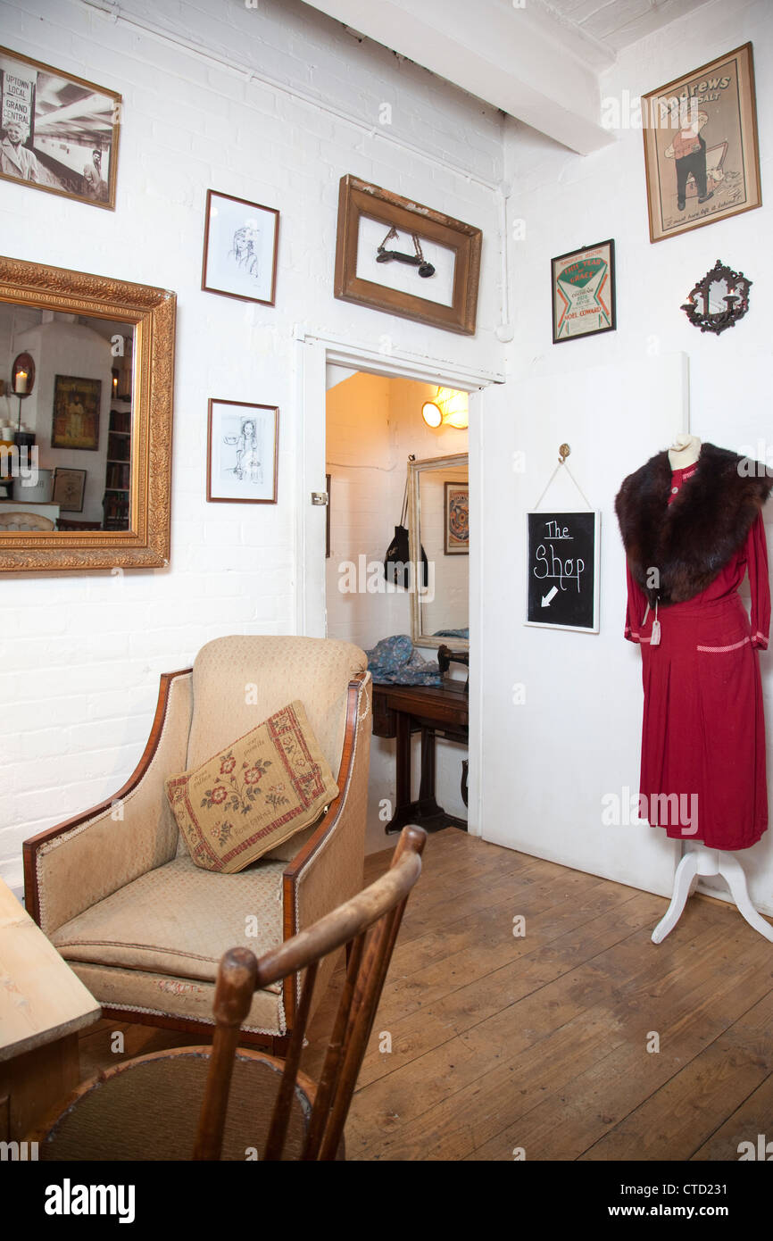 East end london 1950s hires stock photography and images Alamy