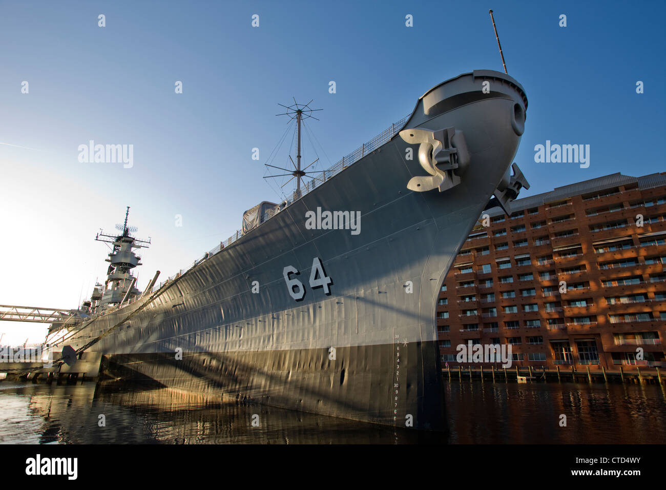 BATTLESHIP USS WISCONSIN NAUTICUS HAMPTON ROADS NAVAL MUSEUM NORFOLK VIRGINIA USA Stock Photo