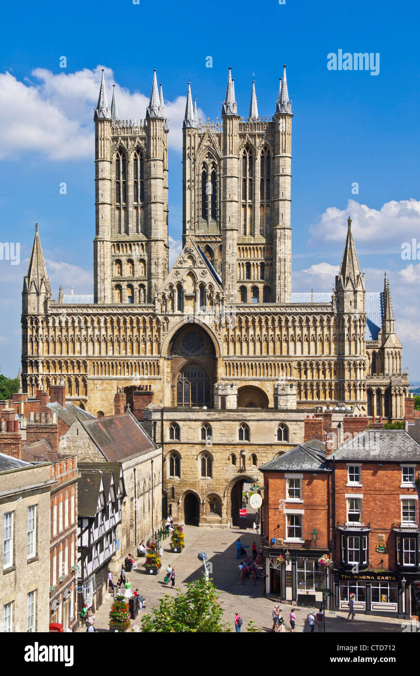 Lincoln Cathedral High Resolution Stock Photography And Images Alamy