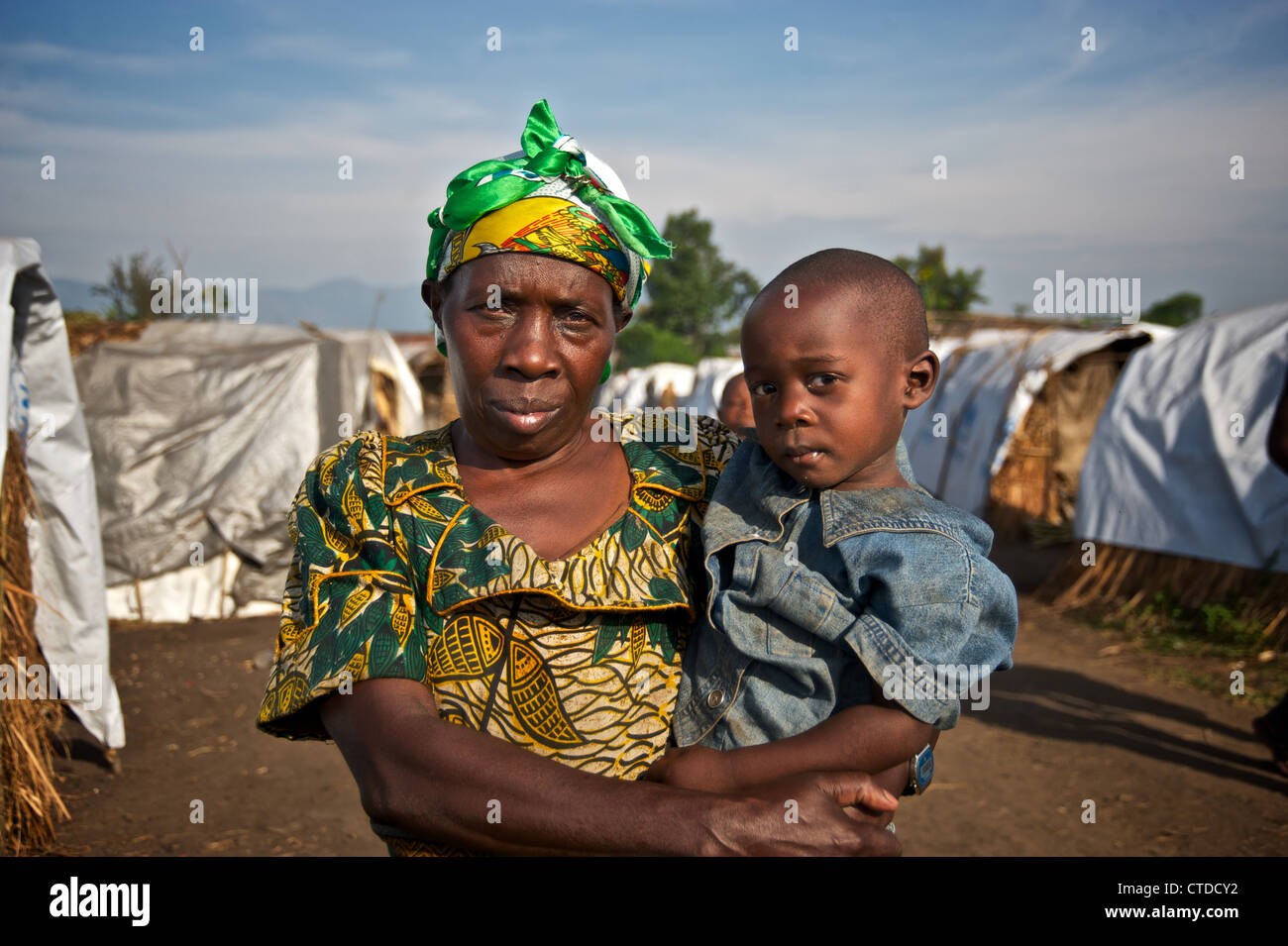 Congolese woman with her child,  Democratic Republic of Congo Stock Photo