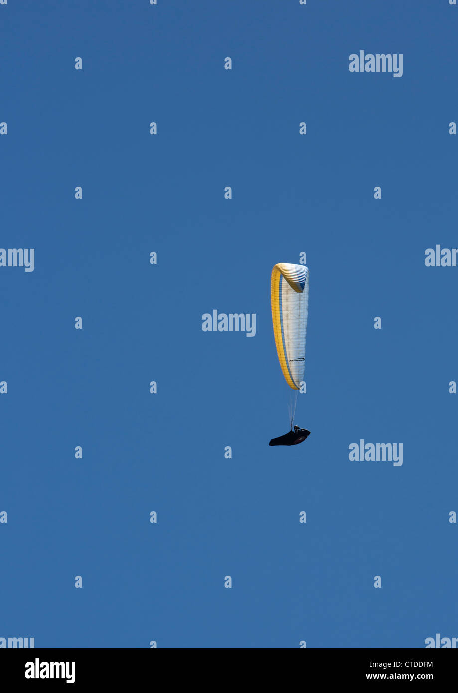 Twin Peaks, California - A paraglider soars above the San Gabriel Valley. Stock Photo