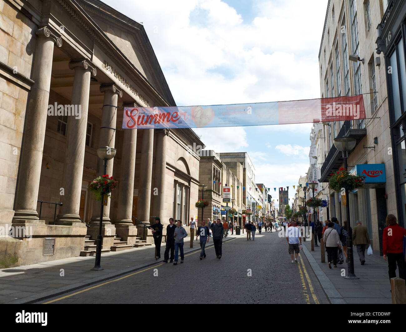 Liverpool bold street hires stock photography and images Alamy