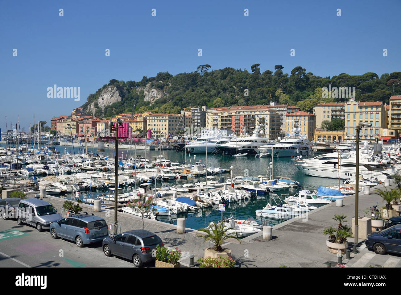 Boat marina in Vieux Port (Old Port) Nice, Nice, Côte d'Azur, Alpes-Maritimes, Provence-Alpes-Côte d'Azur, France Stock Photo