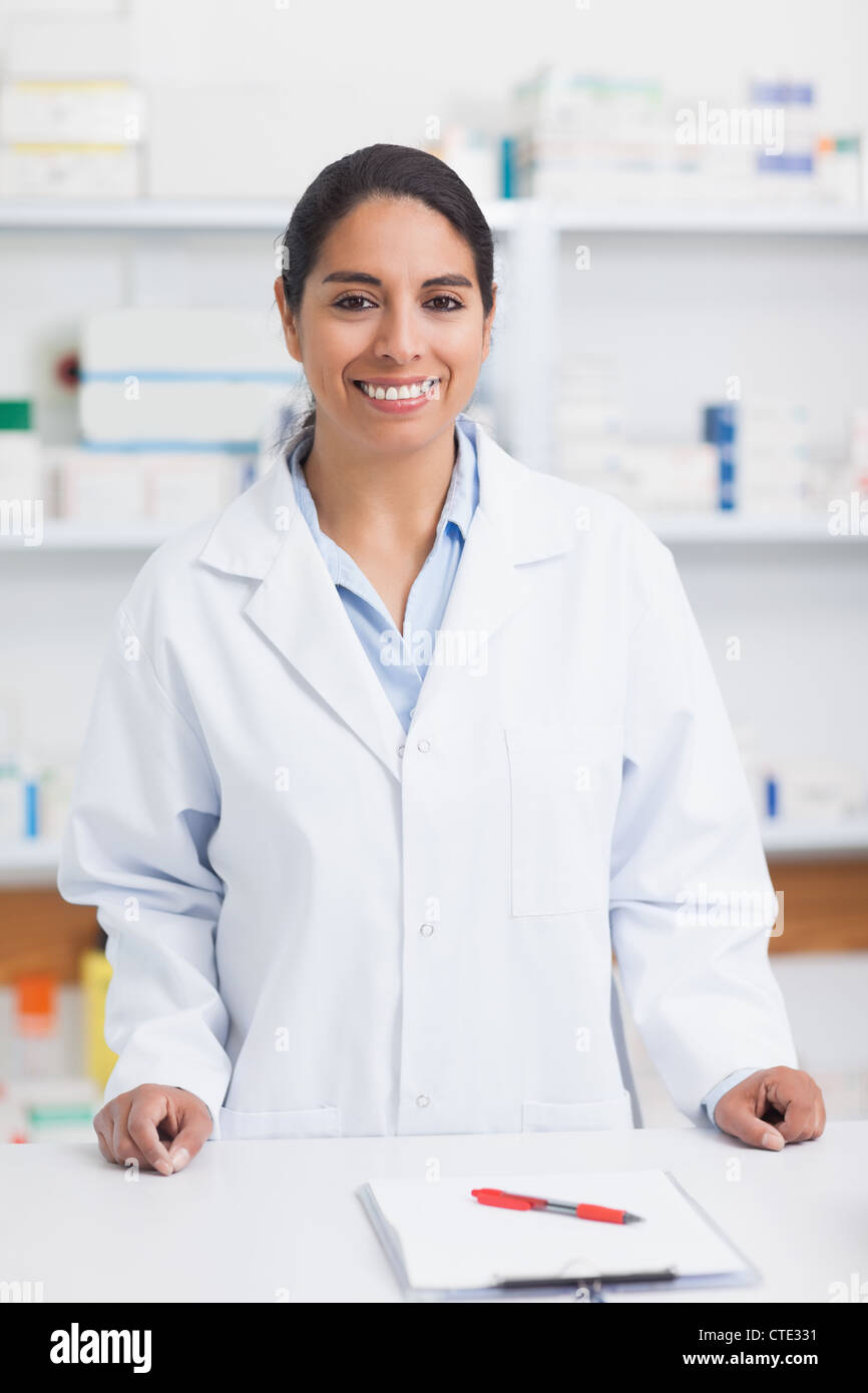 Female pharmacist hi-res stock photography and images - Alamy