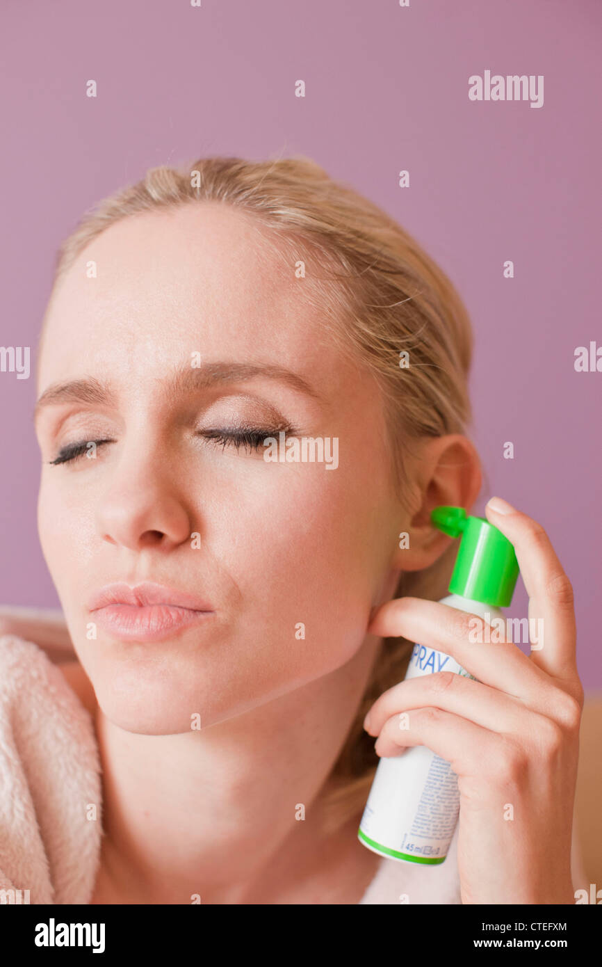 Sore ears hires stock photography and images Alamy