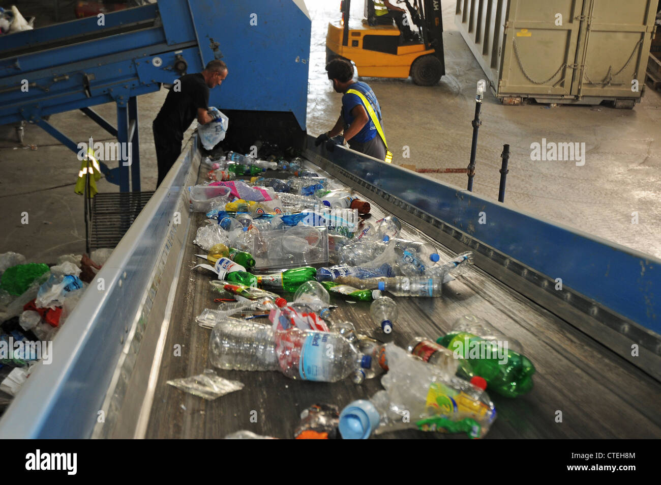 Recyclable materials going up a line to be manually sorted into