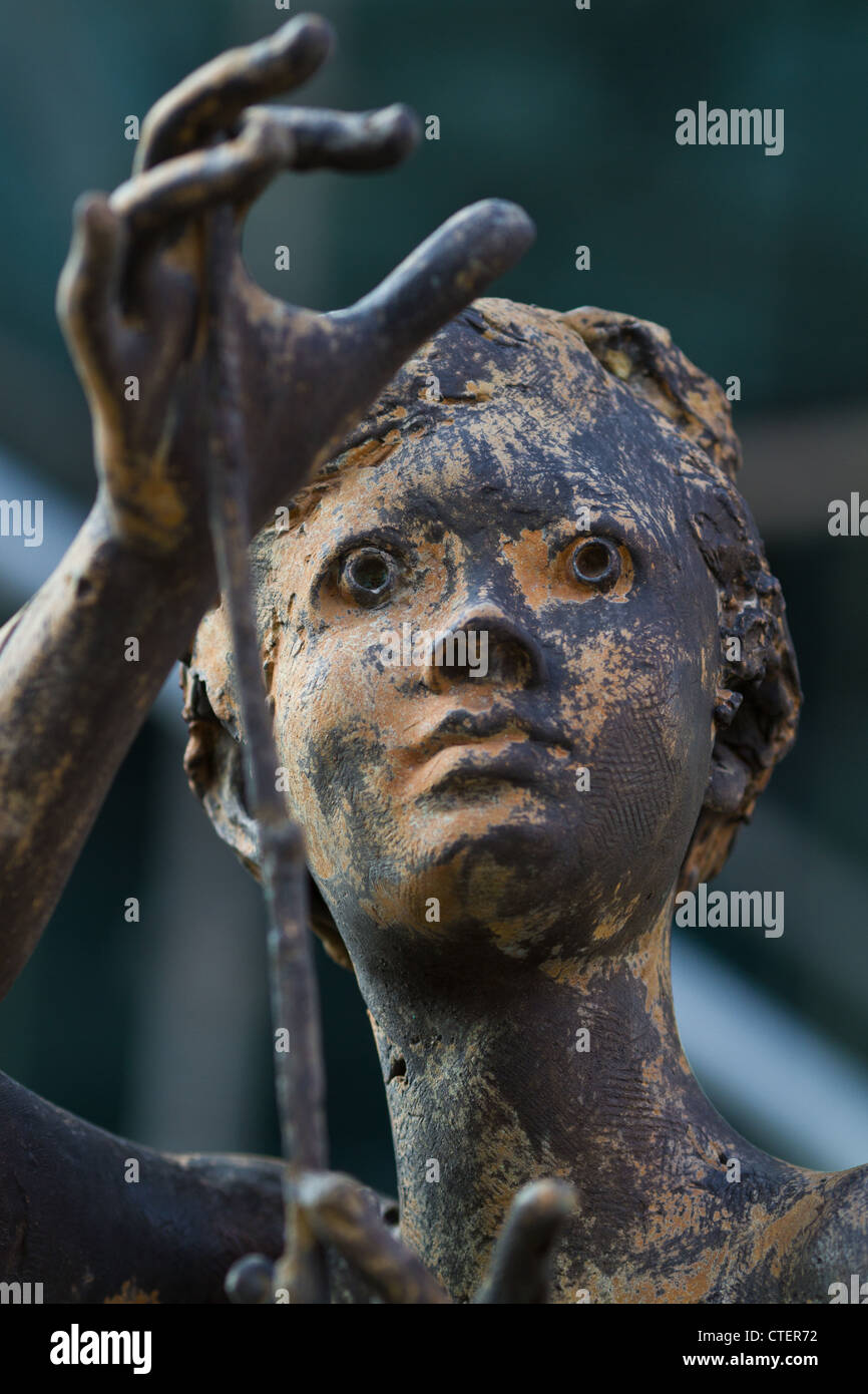 Charlemagne sculpture hi-res stock photography and images - Alamy