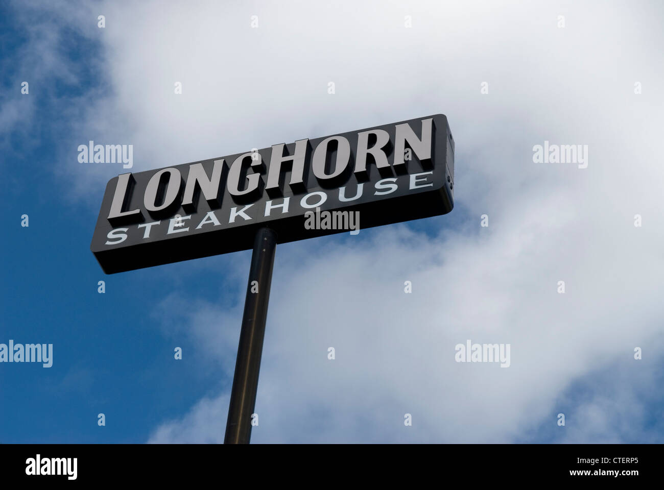 Longhorn Steakhouse Restaurant Sign USA Stock Photo