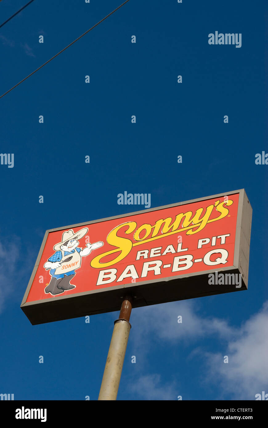 Sonny's Real Pit Bar-B-Q Restaurant Sign USA Stock Photo