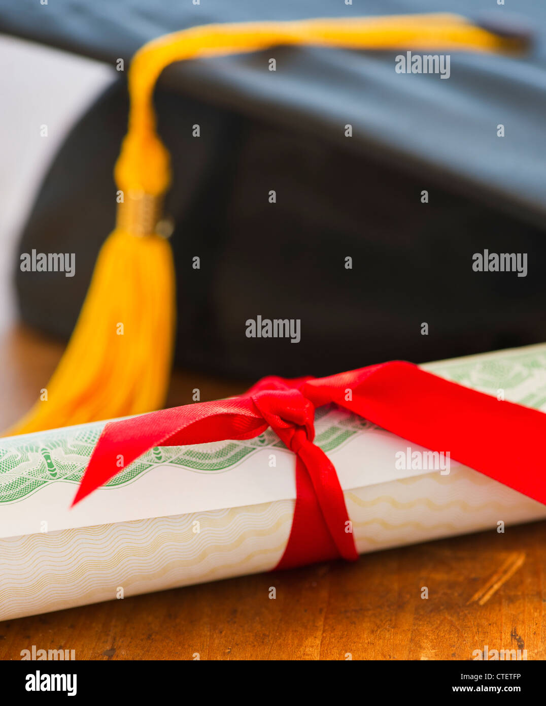 Diploma hi-res stock photography and images - Alamy