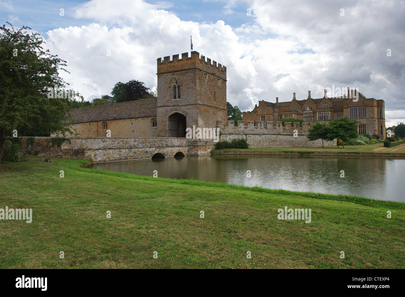 Broughton castle near Banbury in Oxfordshire Stock Photo