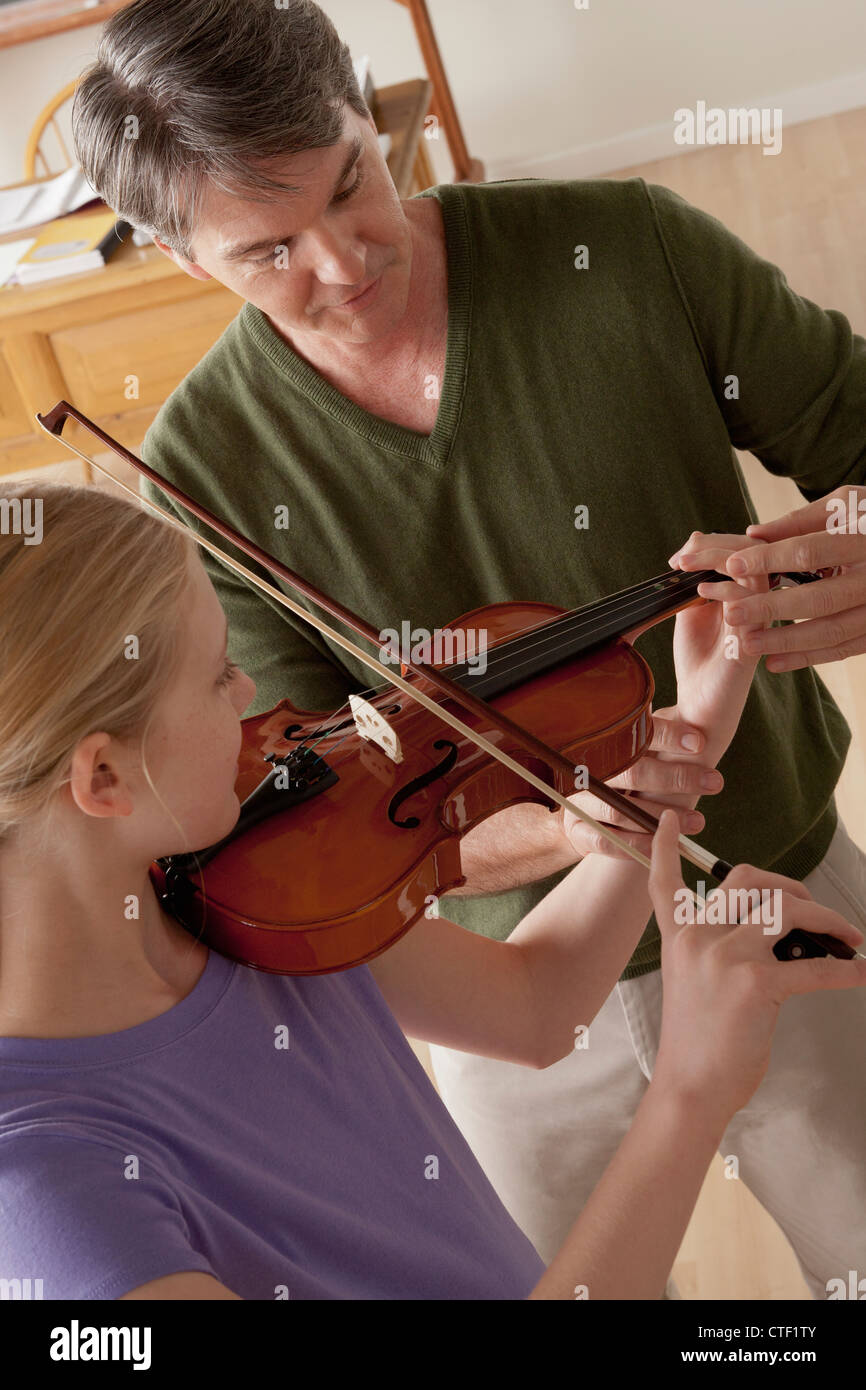 USA, California, Los Angeles, Teacher showing to teenage girl (1415