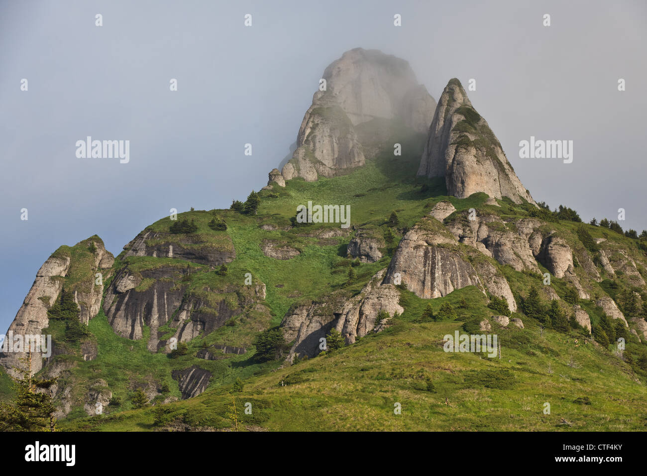 Spring peak hi-res stock photography and images - Alamy