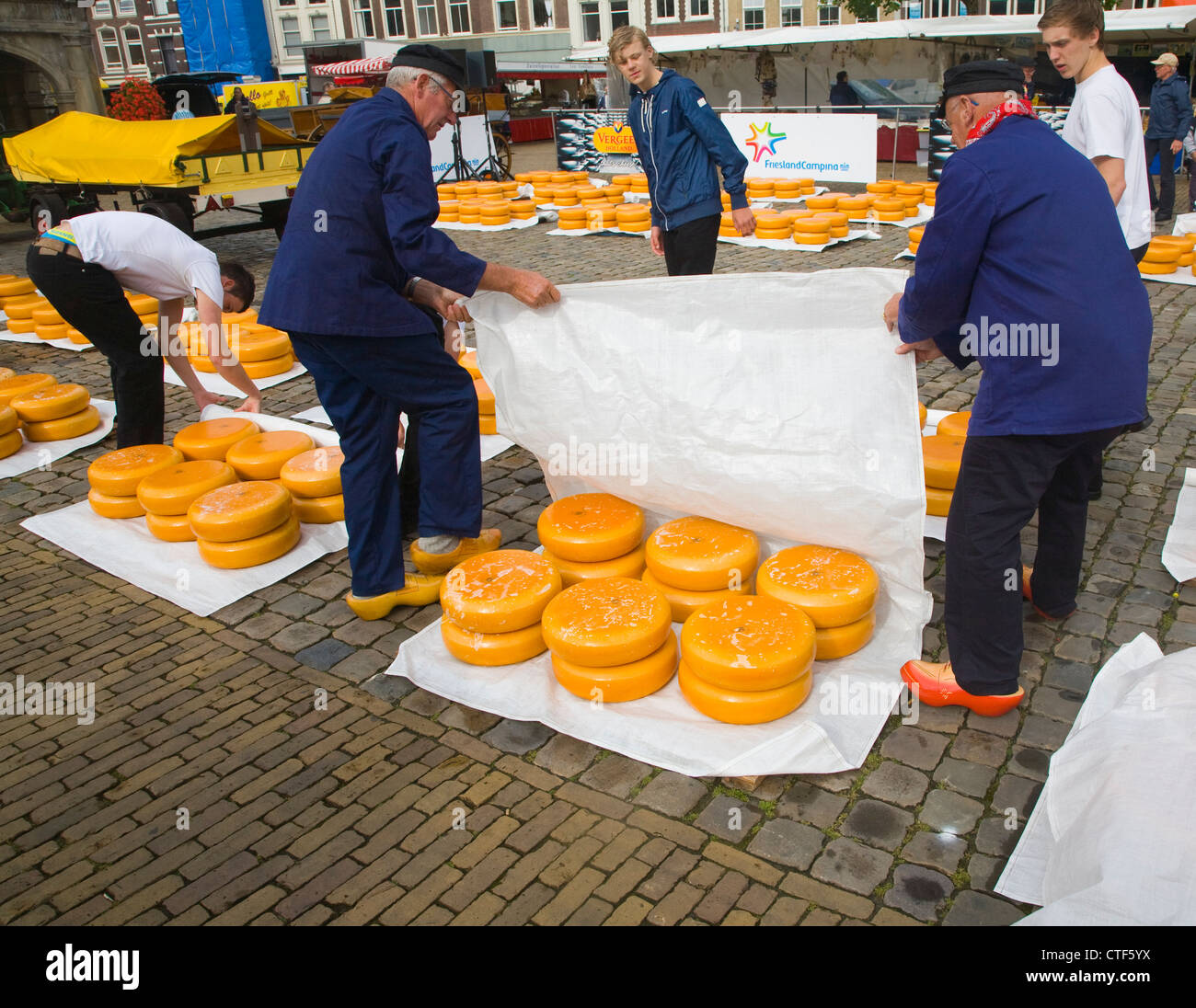 Cheese market Gouda Netherlands Stock Photo Alamy