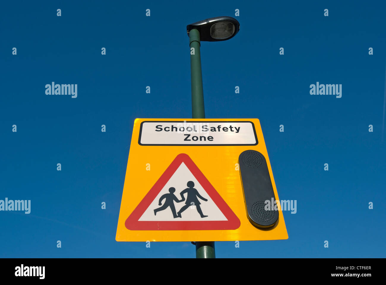 School Safety Zone High Resolution Stock Photography and Images Alamy
