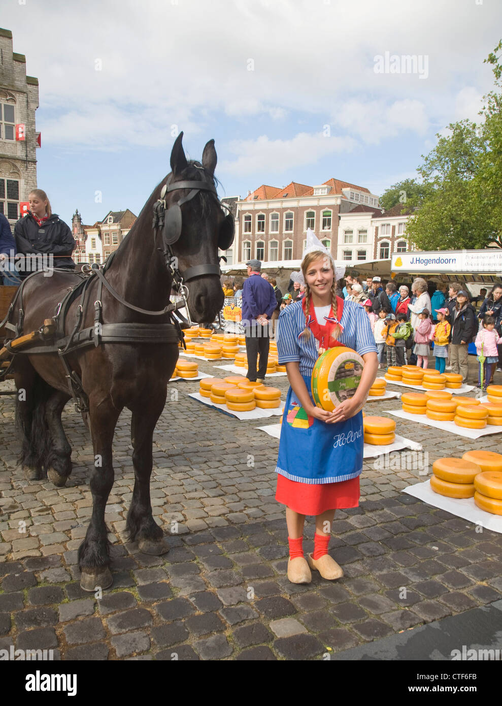 Gouda cheese market Netherlands Stock Photo Alamy