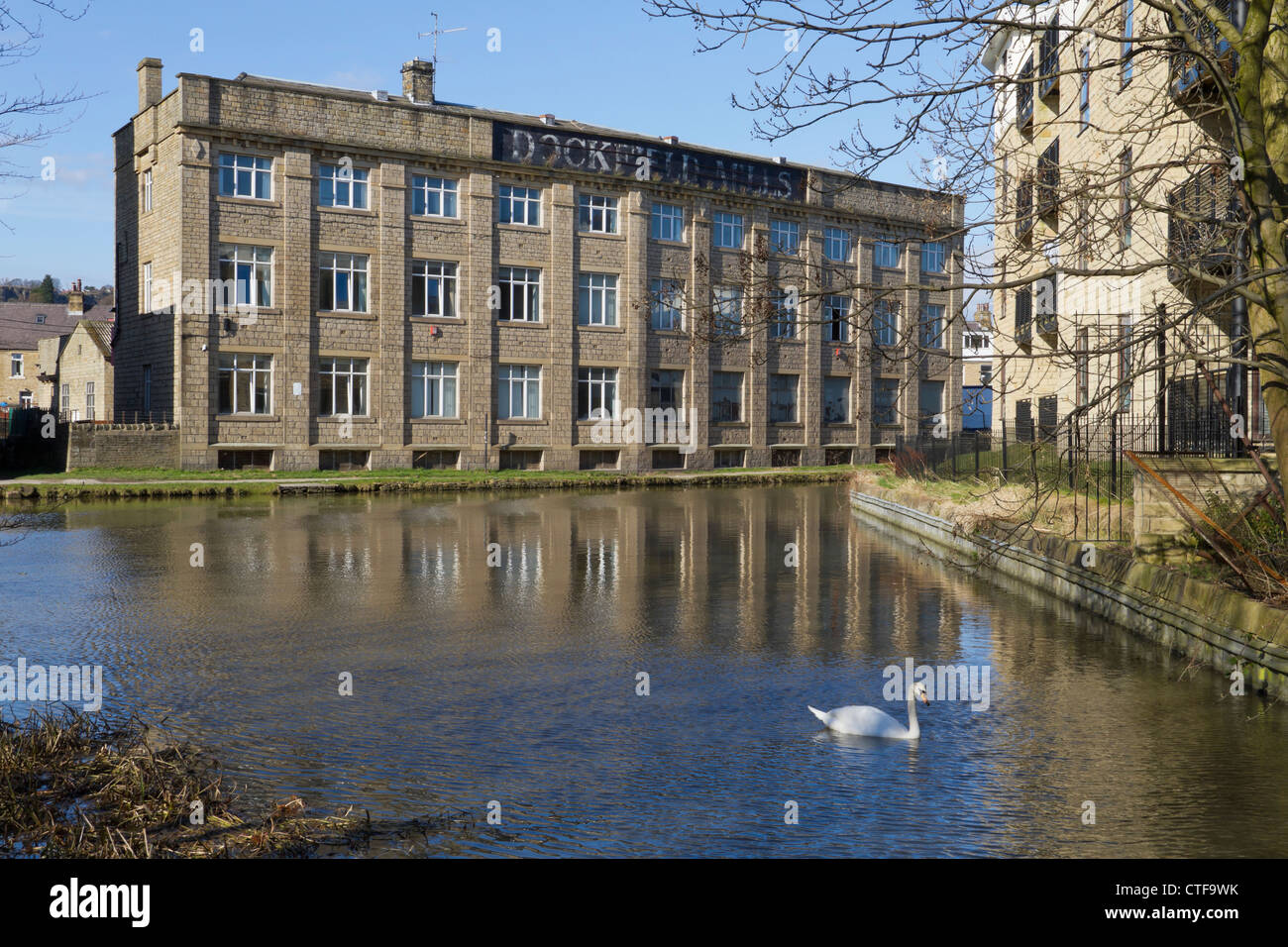 Dockfield Mills, by the Leeds Liverpool Canal at Shipley. Stock Photo