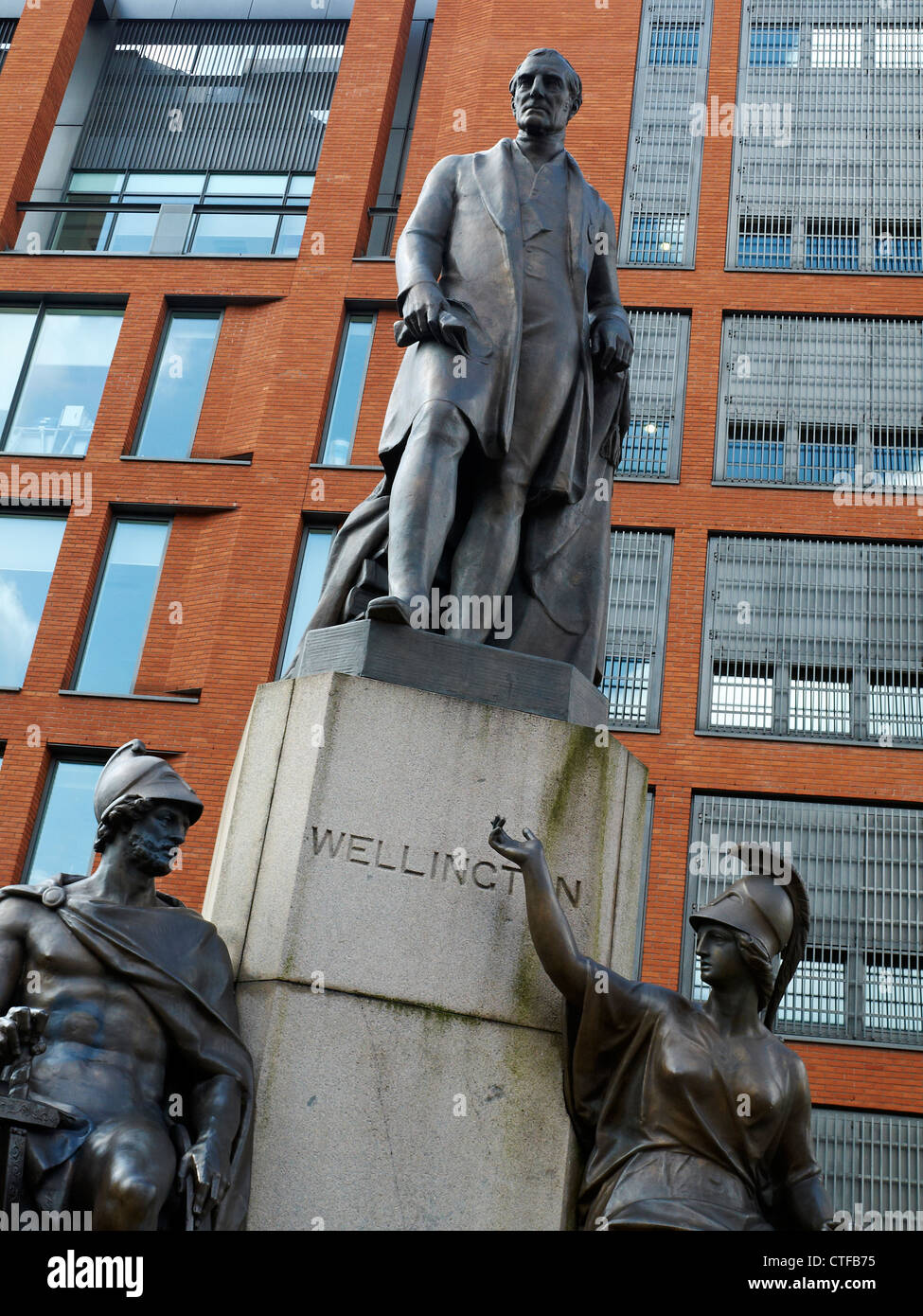 The duke of Wellington statue in piccadilly gardens Manchester UK Stock Photo