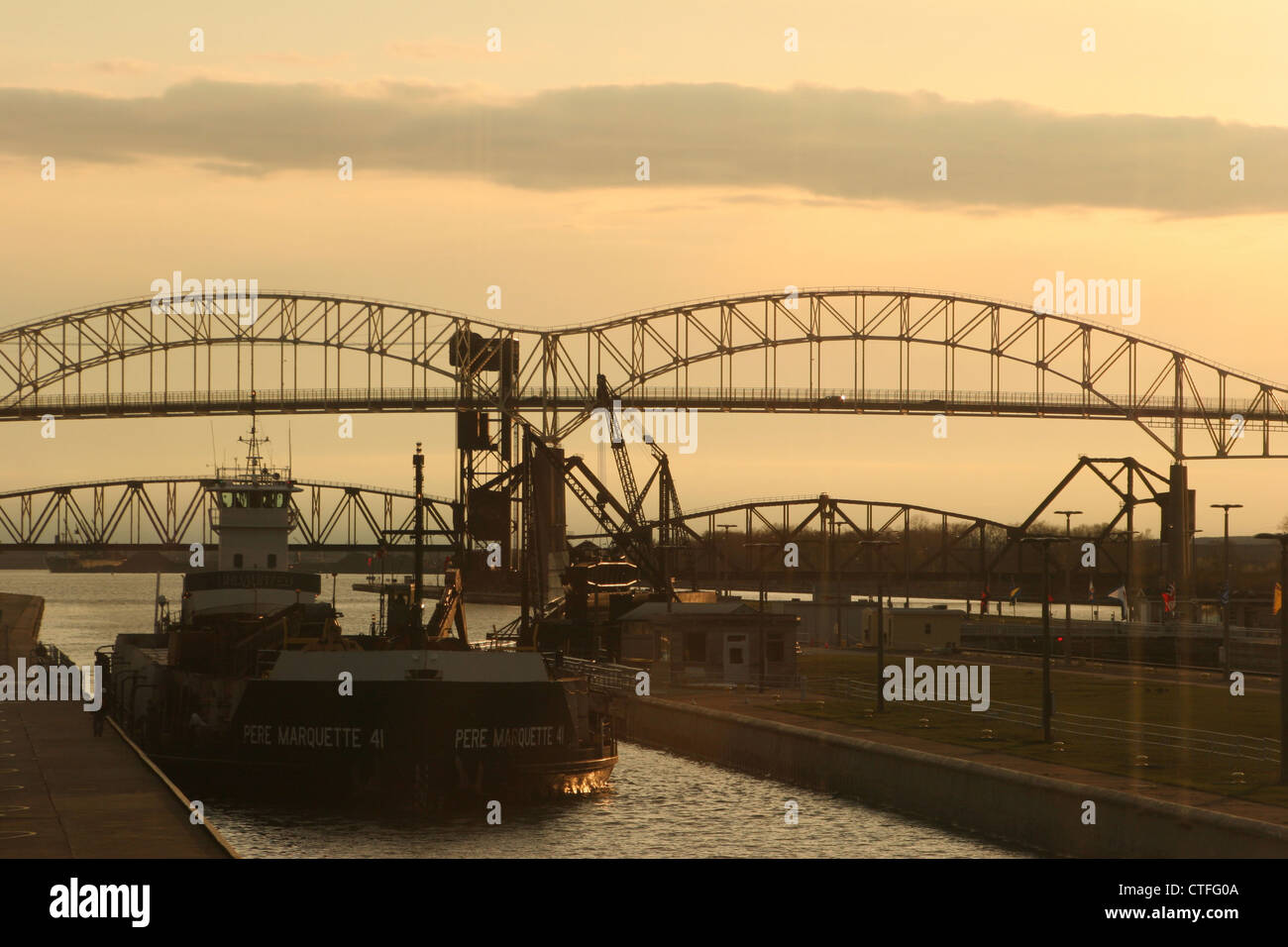 Shipping locks hires stock photography and images Alamy