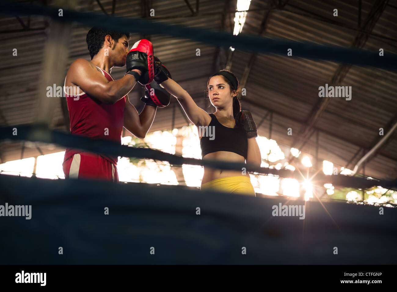 Self Defense Class Woman High Resolution Stock Photography And Images Alamy