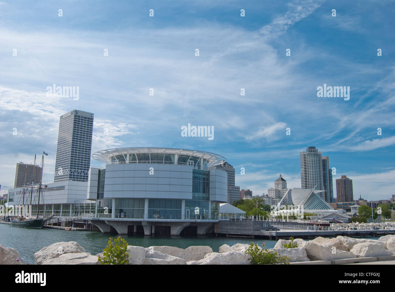 Discovery zone museum and Burke Brise Soleil Stock Photo Alamy