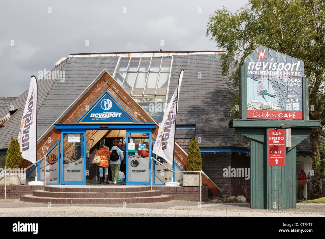 Nevisport Mountain Centre outdoor equipment shop and Cobbs cafe in Fort  William, Inverness-shire, Highland, Scotland, UK Stock Photo - Alamy