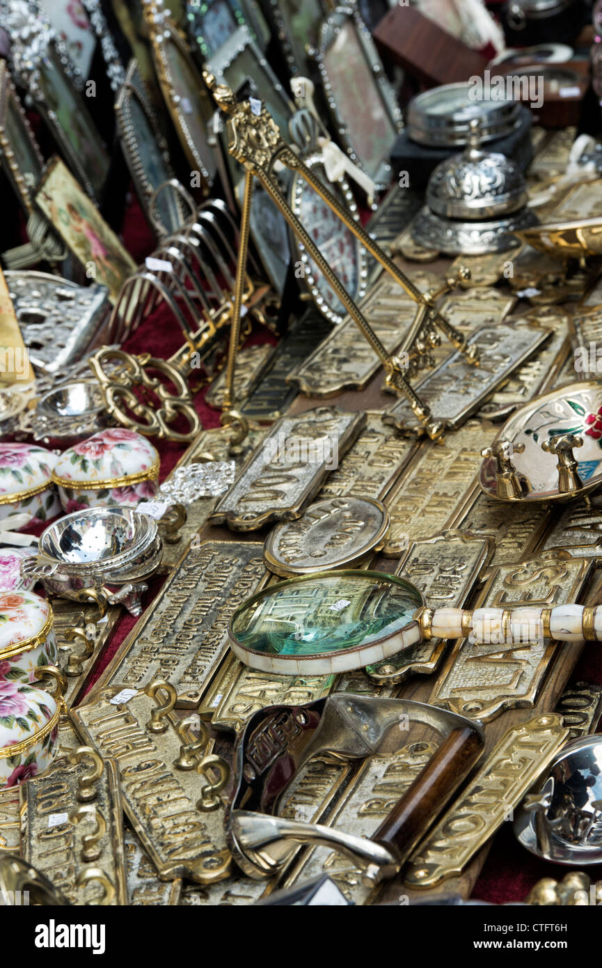 Portobello Market antique stall. London Stock Photo Alamy