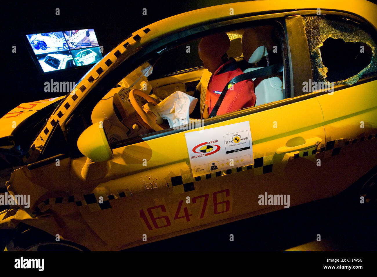 Italy, Piedmont, Turin, Museo dell'automobile, automobile museum, car crash test Stock Photo Alamy