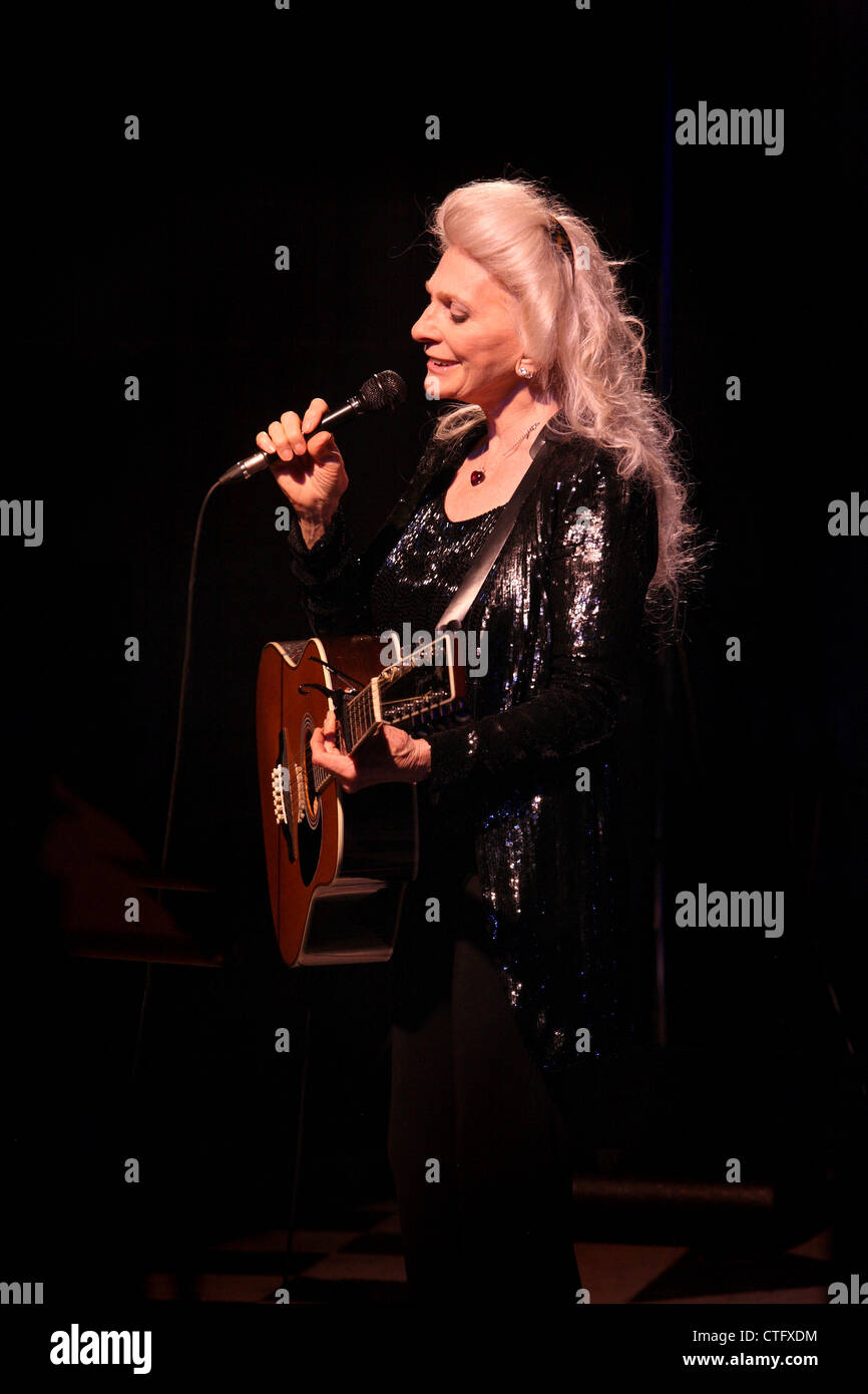 Judy Collins Stock Photo - Alamy