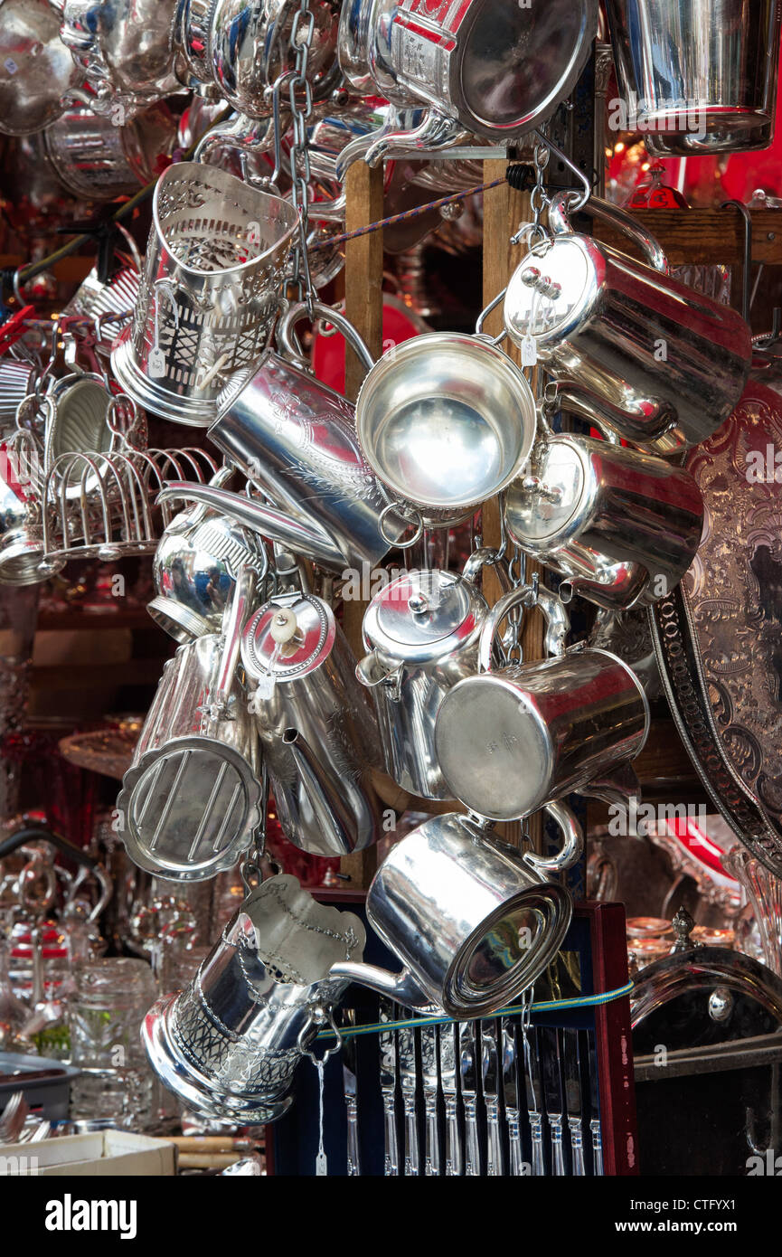 Portobello Market antique stall. London Stock Photo Alamy