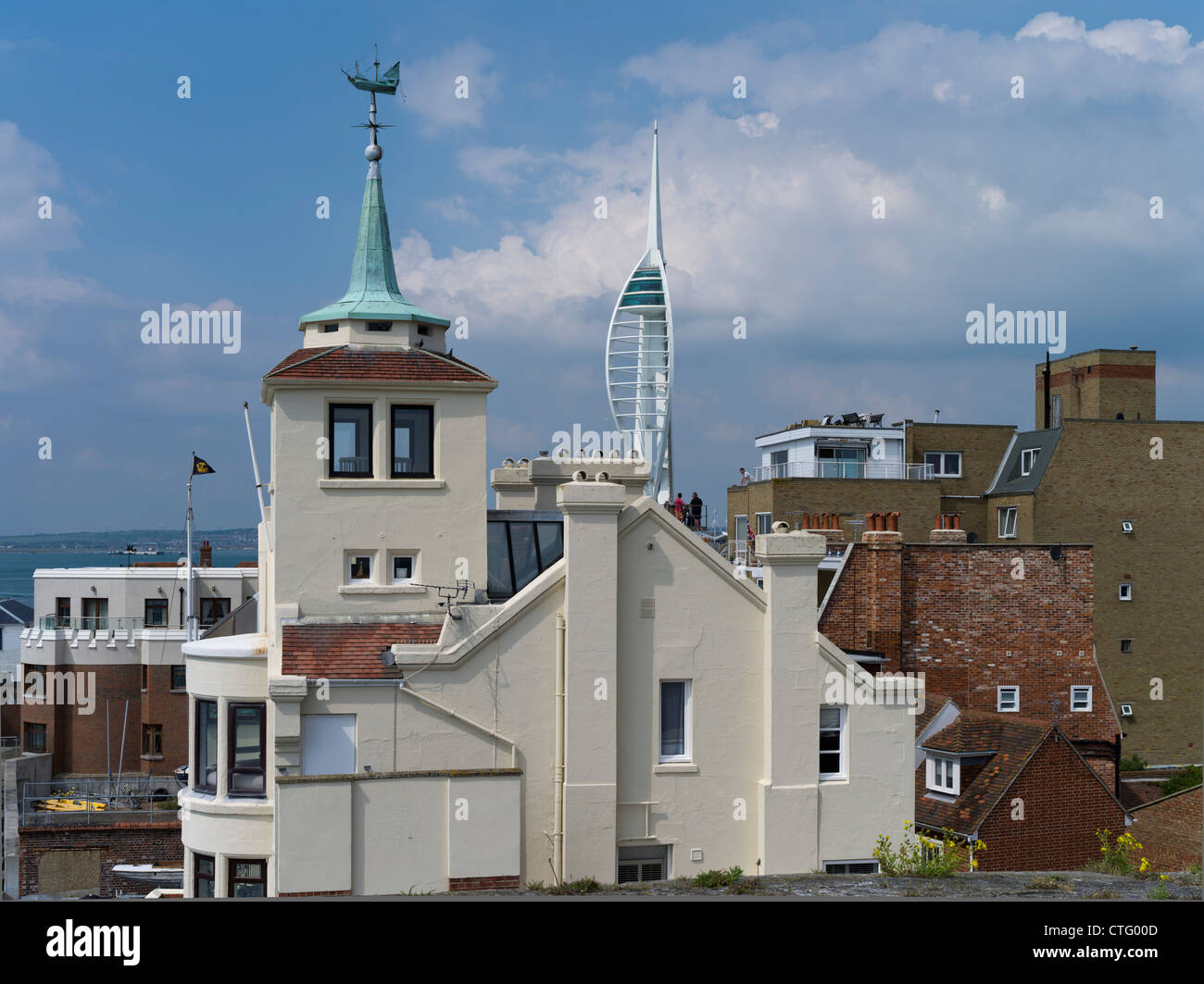 dh Old Portsmouth PORTSMOUTH HAMPSHIRE Naval house architecture building Portsmouth Harbour area flats city uk Stock Photo