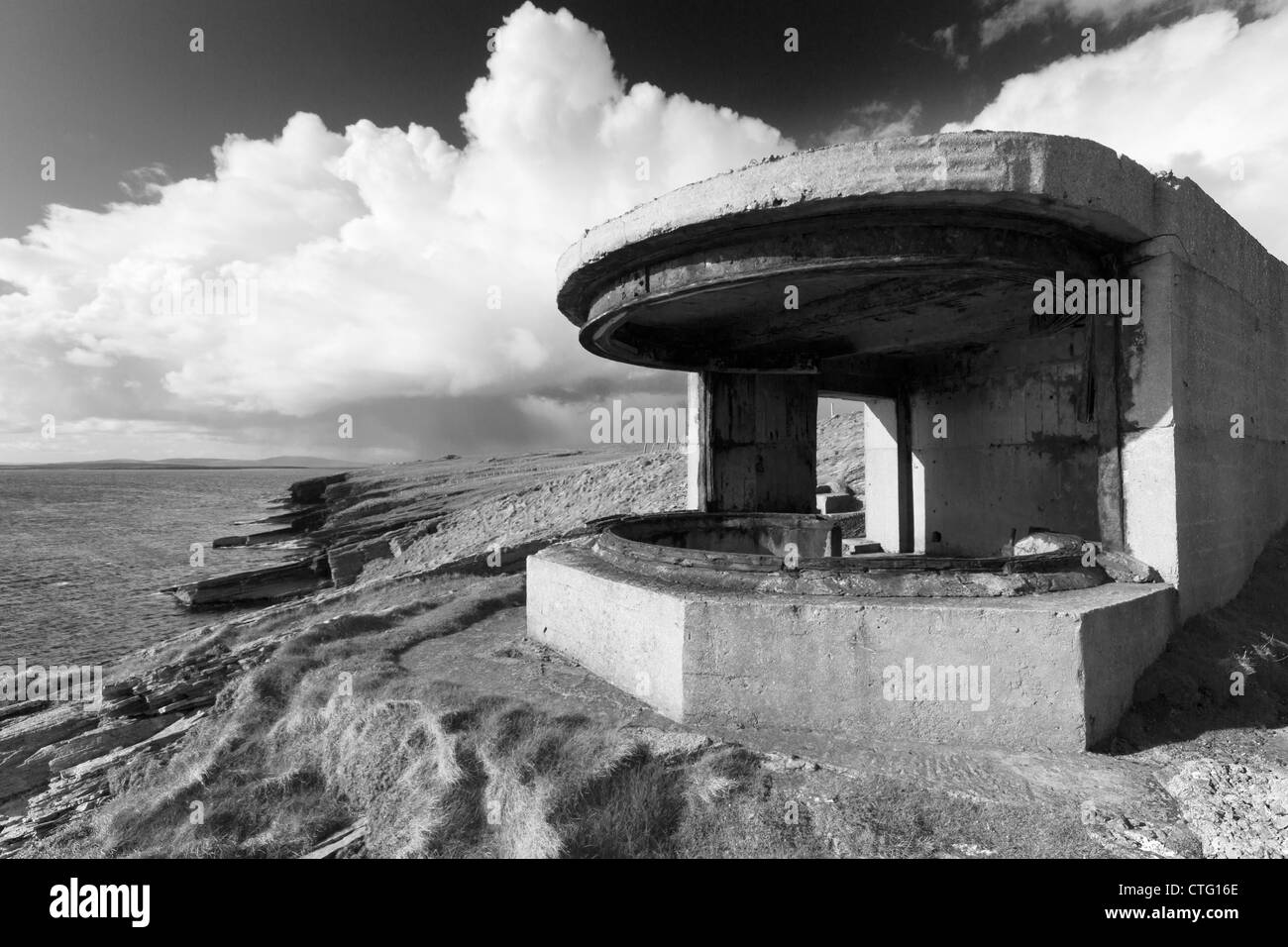 Orkney , Hoxa Gun emplacement Stock Photo