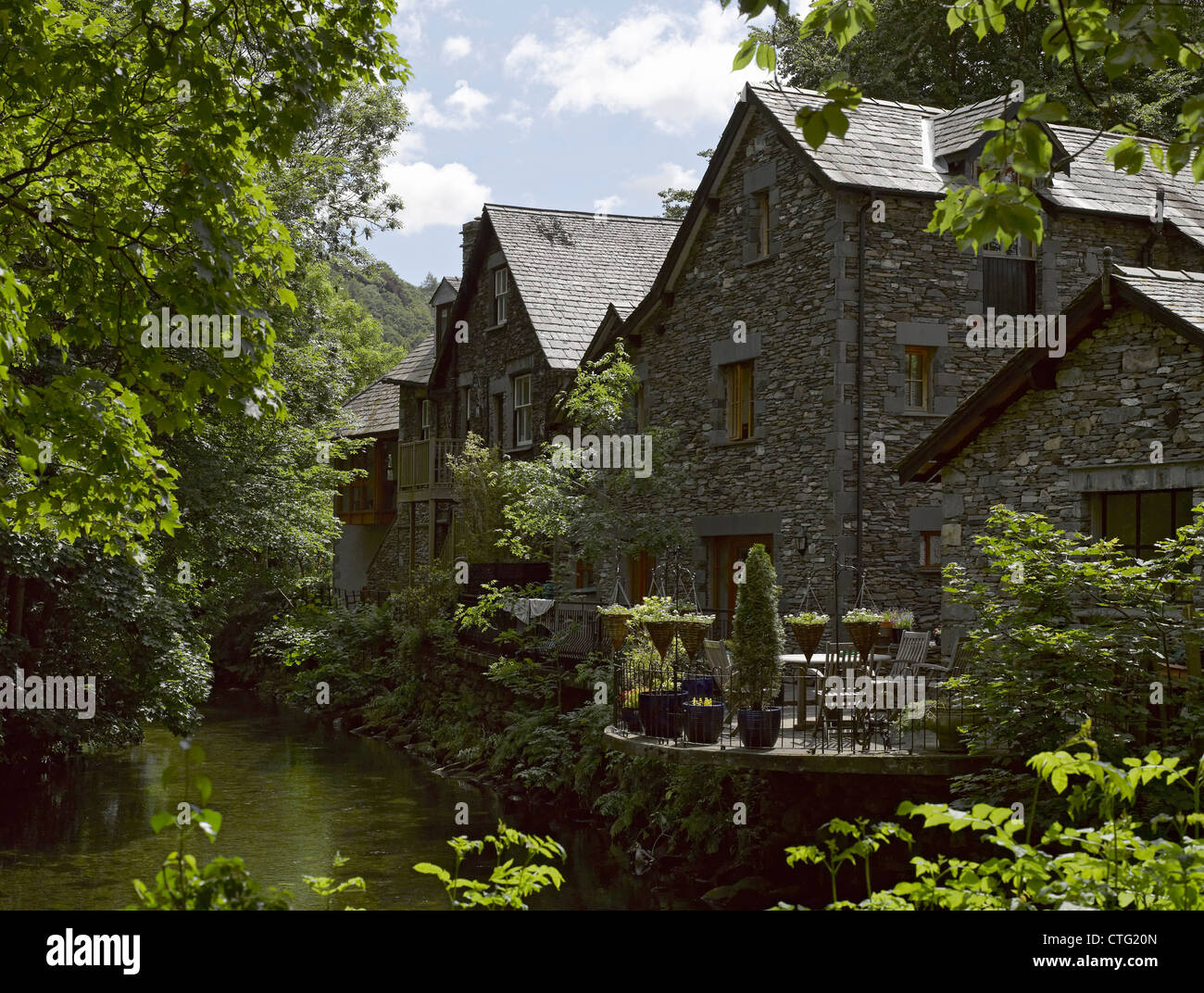 Grasmere village grasmere water hires stock photography and images Alamy