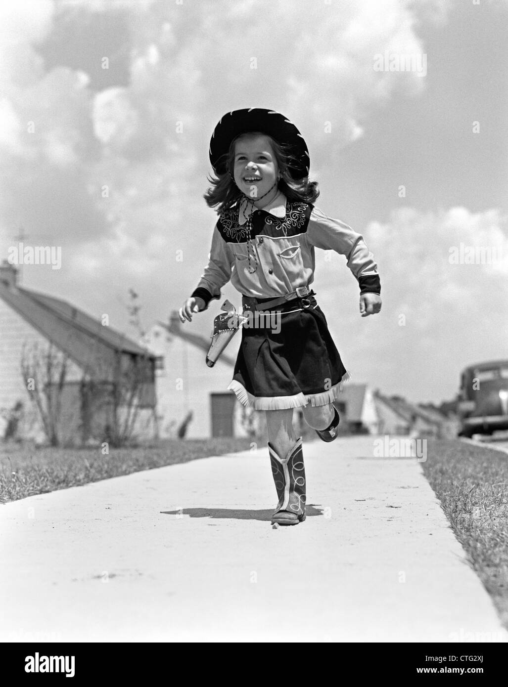 Cowgirl dress 1950s hi res stock photography and images Alamy