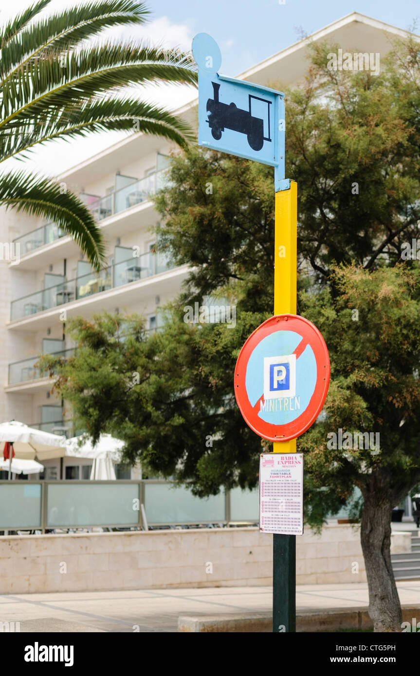 Bus stop for a tourist bus at a Spanish seaside resort Stock Photo Alamy